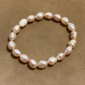 Elegant White and Light Pink Pearl Bracelet